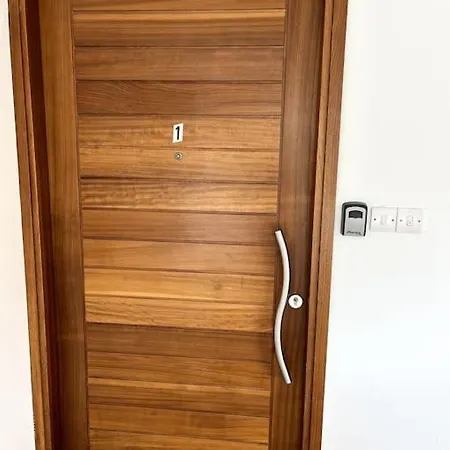 דירה Pafia Crown-jewel 2b, Pool, Prime Location,